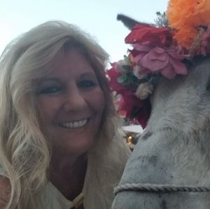 Meet your Posher, Yvonne